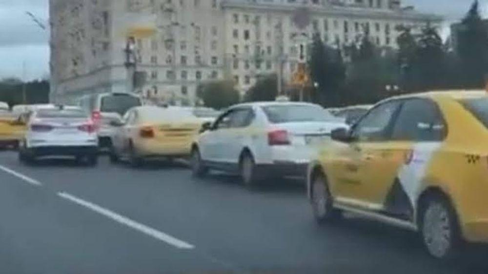 https://mobilku.s3.ap-southeast-3.amazonaws.com/news/1000/c6b625f0-ff07-4bb4-acdb-b61850da25bd.jpeg