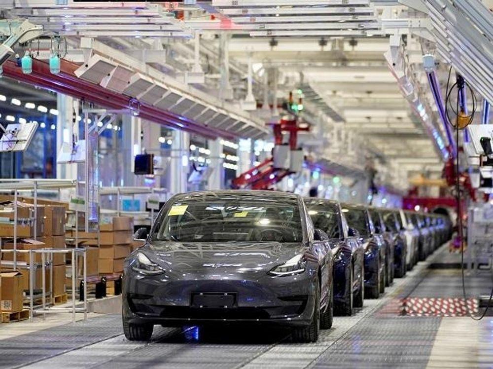 https://mobilku.s3.ap-southeast-3.amazonaws.com/news/1000/d5efdf5e-2816-4873-9c14-2f75e7fbe321.jpeg