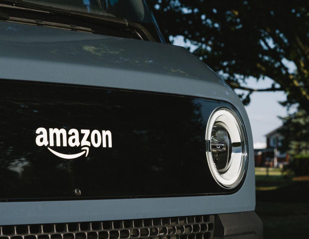 https://mobilku.s3.ap-southeast-3.amazonaws.com/news/1000/da93b61b-353b-4400-99b1-46d80746a021.jpeg