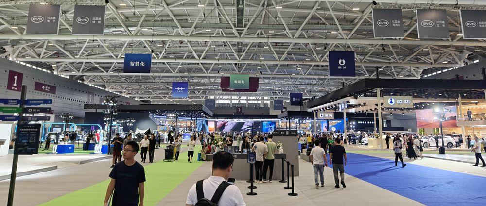 https://mobilku.s3.ap-southeast-3.amazonaws.com/news/1000/db9ae3d4-2e1c-4123-a243-fcd1a4a7e7f7.jpeg