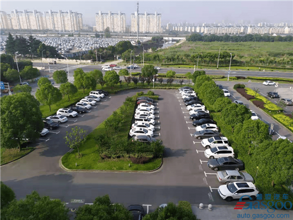 https://mobilku.s3.ap-southeast-3.amazonaws.com/news/1000/e3c4bf6f-17de-4fa1-9ac1-35e578e26f77.png