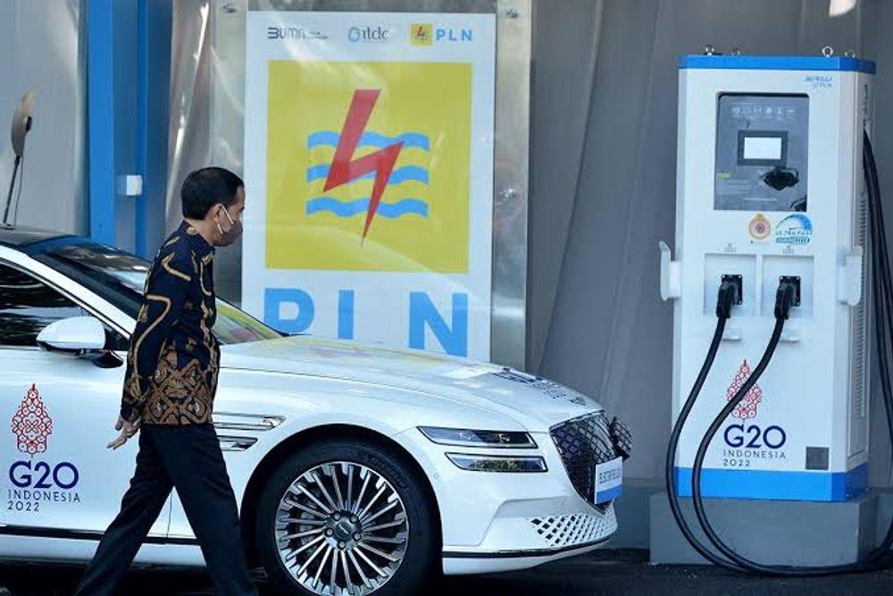 https://mobilku.s3.ap-southeast-3.amazonaws.com/news/1000/e6072eea-d41b-4061-8400-fa0dc79854be.jpeg