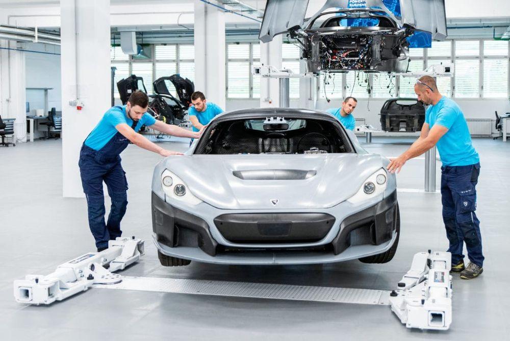 https://mobilku.s3.ap-southeast-3.amazonaws.com/news/1000/f1b01ad8-9137-47b5-a25e-d54c99a50296.jpg
