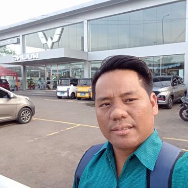 https://mobilku.s3.ap-southeast-3.amazonaws.com/user/1000/6733d700-2794-4db0-9a9e-7108c0afb468.jpeg