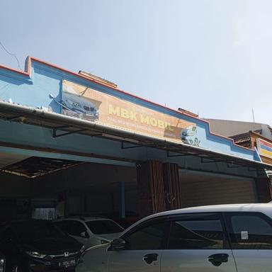 https://mobilku.s3.ap-southeast-3.amazonaws.com/user/1000/73fbef36-ca5c-4094-8438-eabcedf8e6ba.jpeg